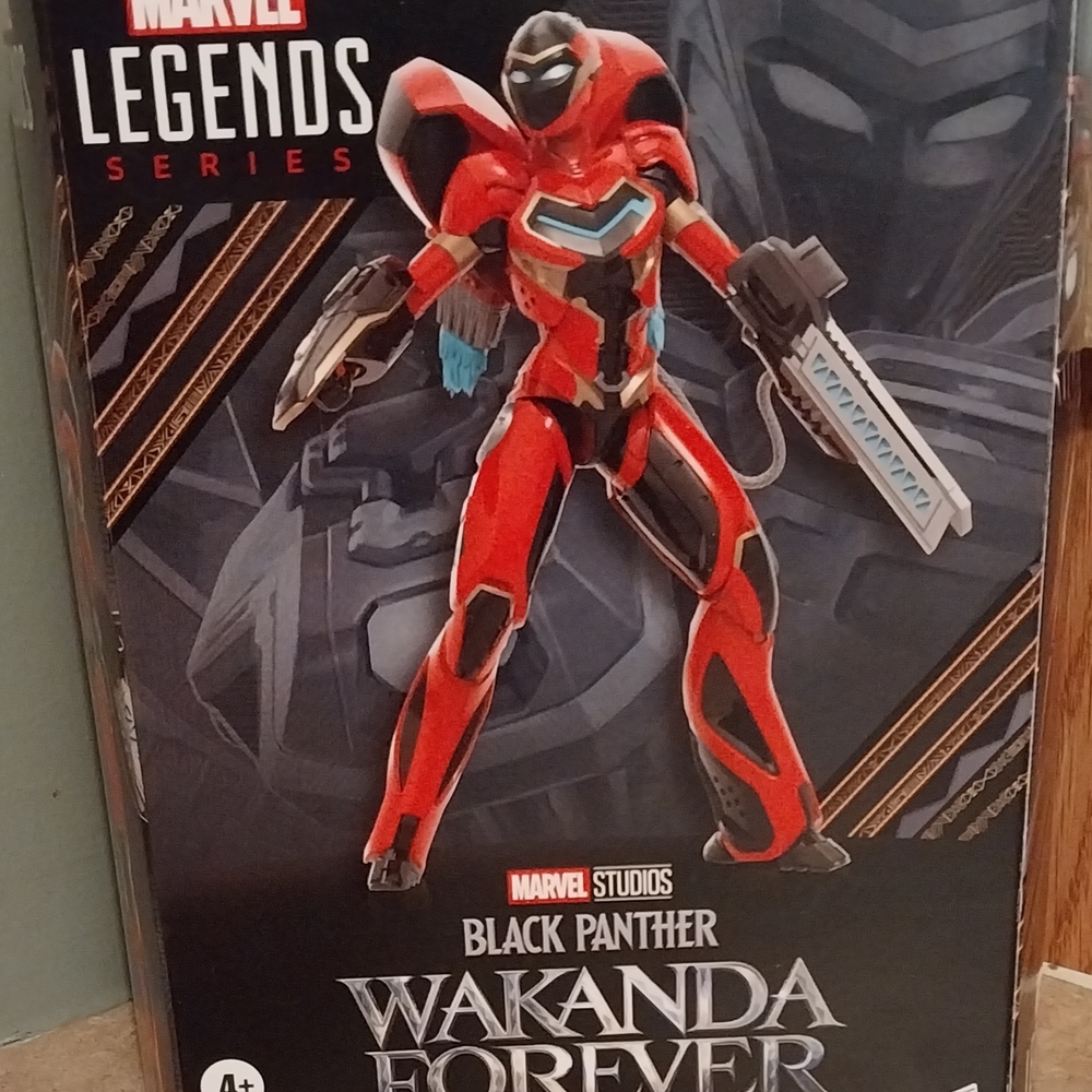 Marvel Legends Black Panther Action Figure New In Box